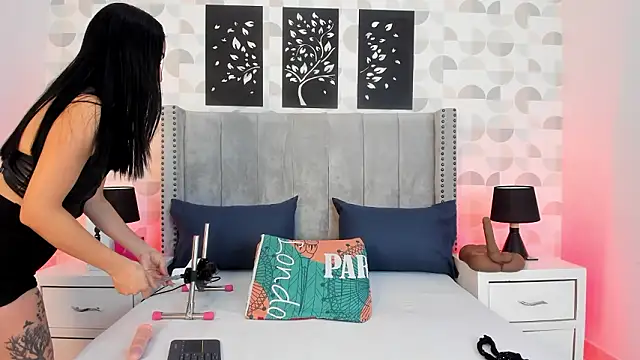 natasha moreno online show from March 2026 12:10:02 PM