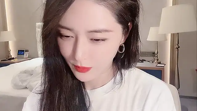 Ianxuan online show from September 2025 07:13:02 AM