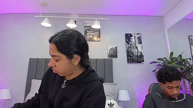 violet and myers online show from October 2025 11:36:01 AM