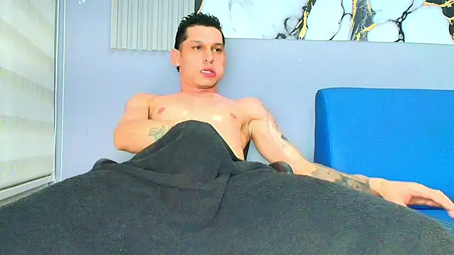 MARCUS SMITHH1 online show from November 2025 04:34:02 AM