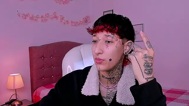 Luci Rose online show from February 2026 02:35:01 PM