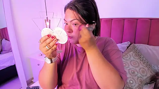 Tessa Sinclaire online show from March 2026 08:25:01 PM