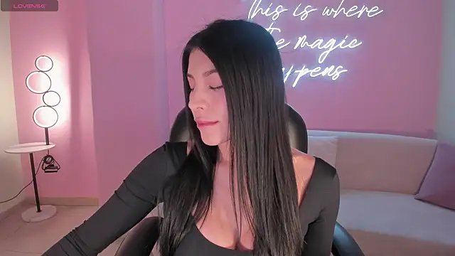 Snapshot of MaddisonTaylor1 chatting on May 2026 05:19:01 PM MaddisonTaylor1 online show from May 2026 05:19:01 PM