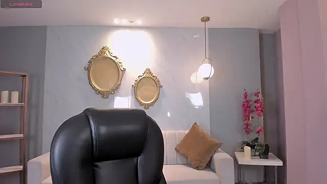 AmberColors  online show from October 2025 07:22:02 PM