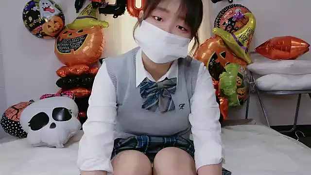 Mio 781 online show from October 2025 05:20:02 AM