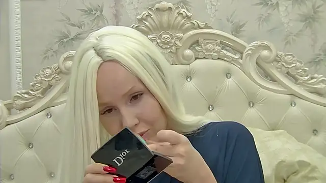 EllieFrosty  online show from September 2025 07:25:01 PM