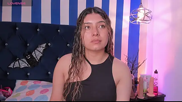 valeria rouse28 online show from October 2025 05:19:02 PM