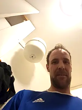 Mcnlrdam online show from February 2026 06:58:01 PM