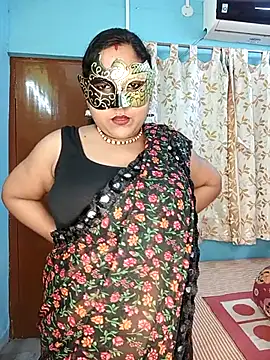 extreamhot1 online show from November 2025 07:47:02 PM