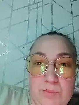 Snapshot of Kiss_Eva chatting on December 2024 06:17:02 PM Kiss Eva online show from December 2024 06:17:02 PM