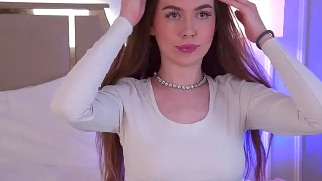 AshleyEvance online show from November 2025 04:01:02 AM