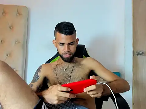 Snapshot of adri_sexboy229 chatting on September 2025 01:44:02 PM adri sexboy229 online show from September 2025 01:44:02 PM
