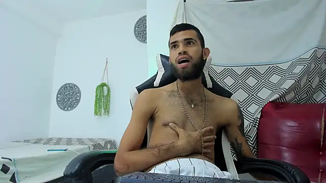 Snapshot of adri_sexboy229 chatting on October 2025 06:34:01 AM adri sexboy229 online show from October 2025 06:34:01 AM
