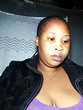 OCEANSQUITERXXX online show from October 2025 12:13:01 AM