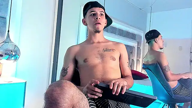 MikeMyllers online show from September 2025 03:41:02 AM