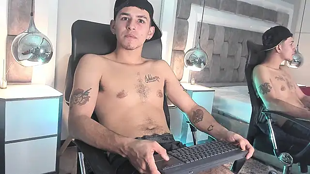 MikeMyllers online show from September 2025 03:41:02 AM