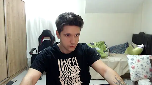 Snapshot of 2handsomemann chatting on September 2025 01:24:02 PM 2handsomemann online show from September 2025 01:24:02 PM