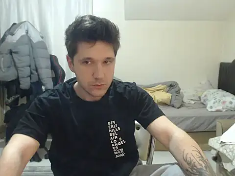 Snapshot of 2handsomemann chatting on March 2026 10:53:01 PM 2handsomemann online show from March 2026 10:53:01 PM