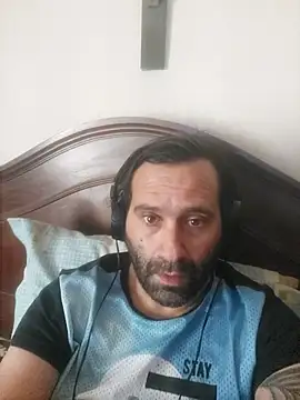 Snapshot of Jose1985oliveira chatting on March 2026 02:16:01 PM Jose1985oliveira online show from March 2026 02:16:01 PM
