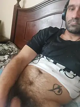 Snapshot of Jose1985oliveira chatting on May 2026 12:44:02 PM Jose1985oliveira online show from May 2026 12:44:02 PM