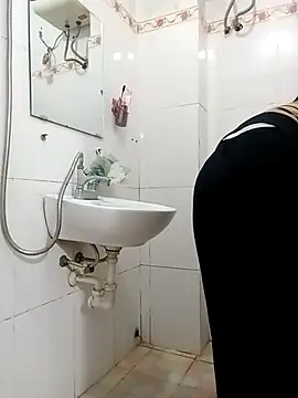 sulove xx online show from April 2026 01:48:02 PM