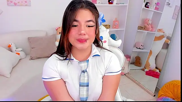 dolce antonellaa online show from November 2025 12:49:01 AM