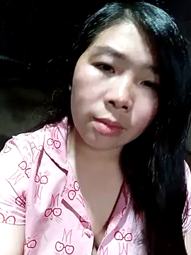 Snapshot of quynhkoolbae chatting on October 2025 04:29:01 AM quynhkoolbae online show from October 2025 04:29:01 AM