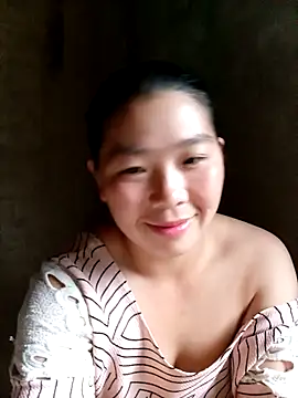 Snapshot of quynhkoolbae chatting on October 2025 11:38:02 PM quynhkoolbae online show from October 2025 11:38:02 PM