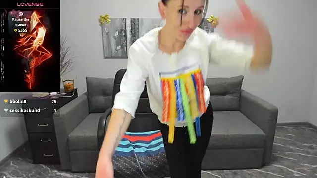 Betty Jone online show from April 2026 07:45:01 AM