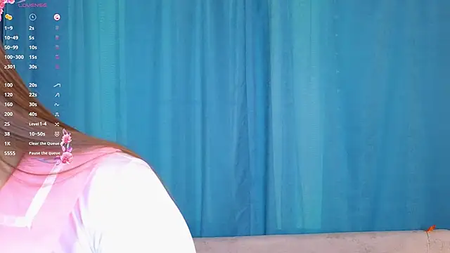 TraciMyntti online show from November 2025 02:01:02 AM