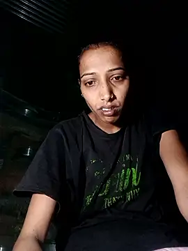 Snapshot of Pinki_thakur_1 chatting on April 2026 08:25:02 PM Pinki thakur 1 online show from April 2026 08:25:02 PM