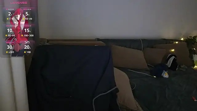 Snapshot of EvaDior13 chatting on September 2025 05:51:02 PM EvaDior13 online show from September 2025 05:51:02 PM