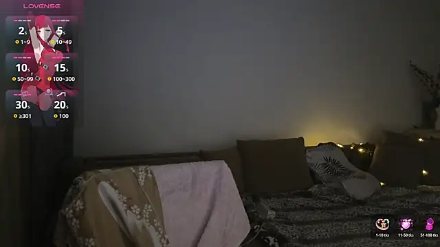 Snapshot of EvaDior13 chatting on November 2025 01:43:02 PM EvaDior13 online show from November 2025 01:43:02 PM