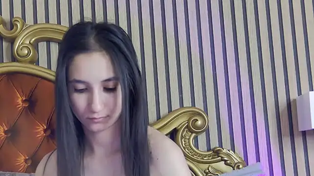 Snapshot of CarolinaBlair chatting on June 2026 02:55:02 AM CarolinaBlair online show from June 2026 02:55:02 AM