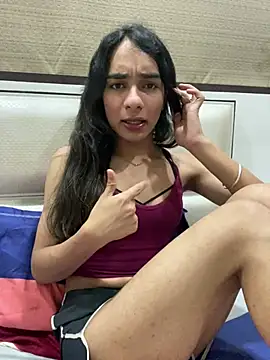 kaylee demm online show from April 2026 07:33:02 PM