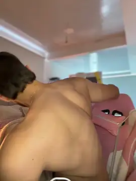 Tomas Olivia online show from September 2025 07:02:02 PM