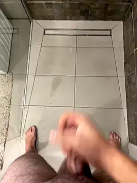 MrZli online show from November 2025 10:28:02 AM