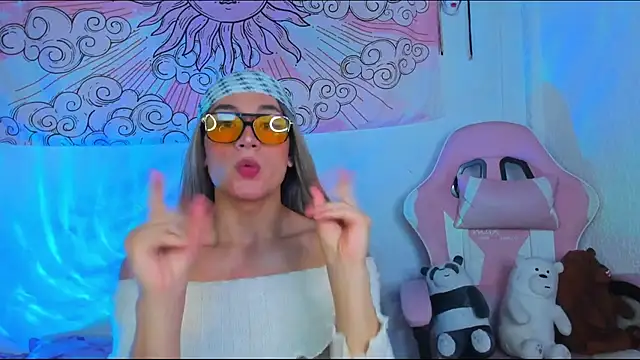 brihanna cooper online show from March 2026 01:55:01 PM