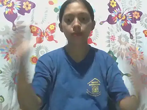 Snapshot of preggymom19 chatting on October 2025 11:26:02 PM preggymom19 online show from October 2025 11:26:02 PM
