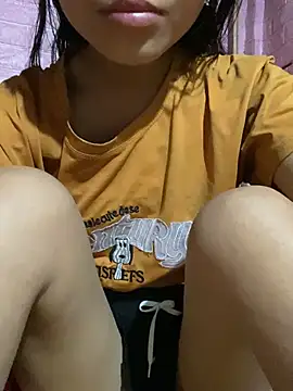 milo bae online show from March 2026 11:43:02 PM