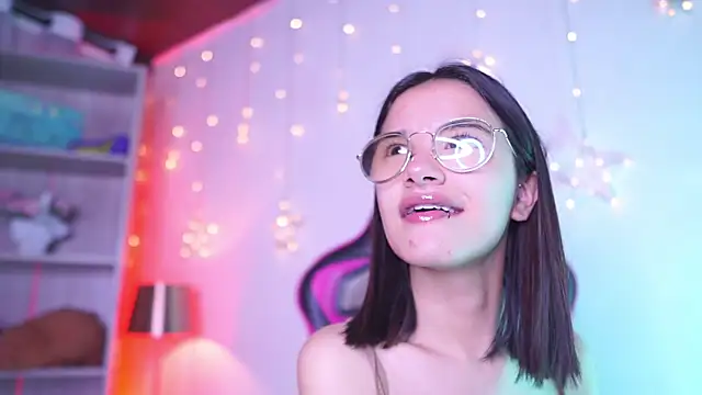 Lana Dreams  online show from November 2025 12:43:02 AM