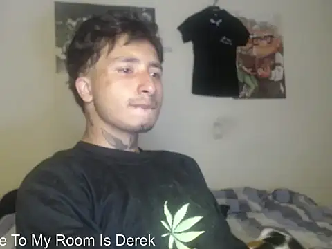 Snapshot of derek_devil24 chatting on May 2026 07:13:01 AM derek devil24 online show from May 2026 07:13:01 AM