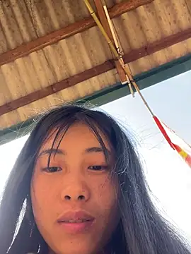 EmLy02 online show from January 2026 02:37:02 AM