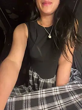 EmLy02 online show from February 2026 07:40:01 AM