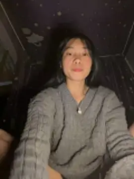 EmLy02 online show from February 2026 11:17:01 AM