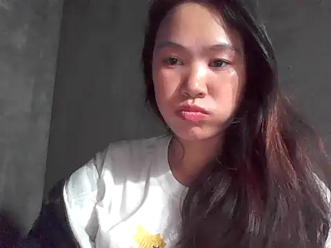 fanchunn online show from December 2025 01:39:02 PM