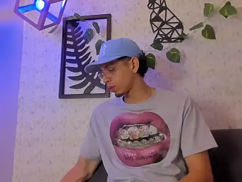 nicolai drake online show from October 2025 11:48:02 PM