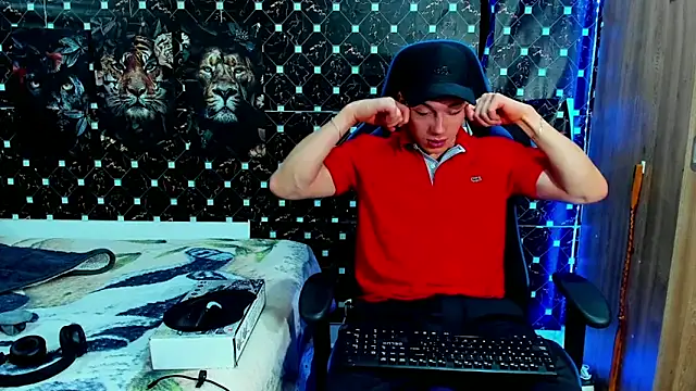 javiersexymann online show from May 2026 04:30:02 AM