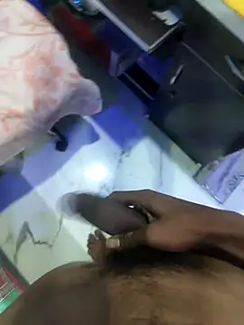 sanddyk99 online show from February 2026 06:34:02 PM