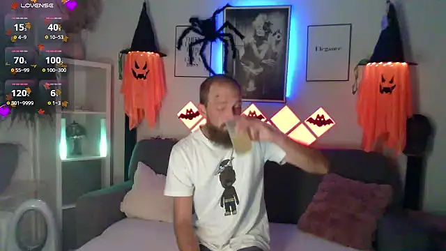 XBellaXundXUweX online show from October 2025 06:19:02 PM